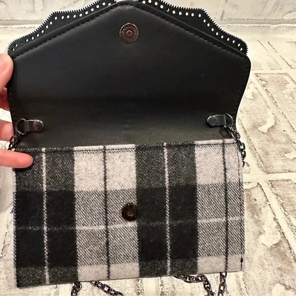 Danielle Nicole Plaid Black & Gray Crossbody Bag - Picture 6 of 8
